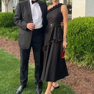 Black Taylor Formal Dress